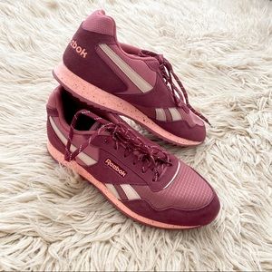 Reebok Tennis Shoes 🌙